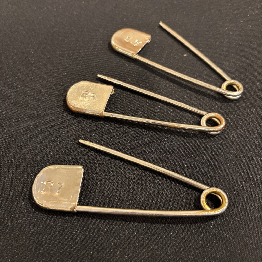 Lot Of 3 Vintage Military Laundry Horse Blanket Safety Pins 4 1/4” - Picture 5 of 5
